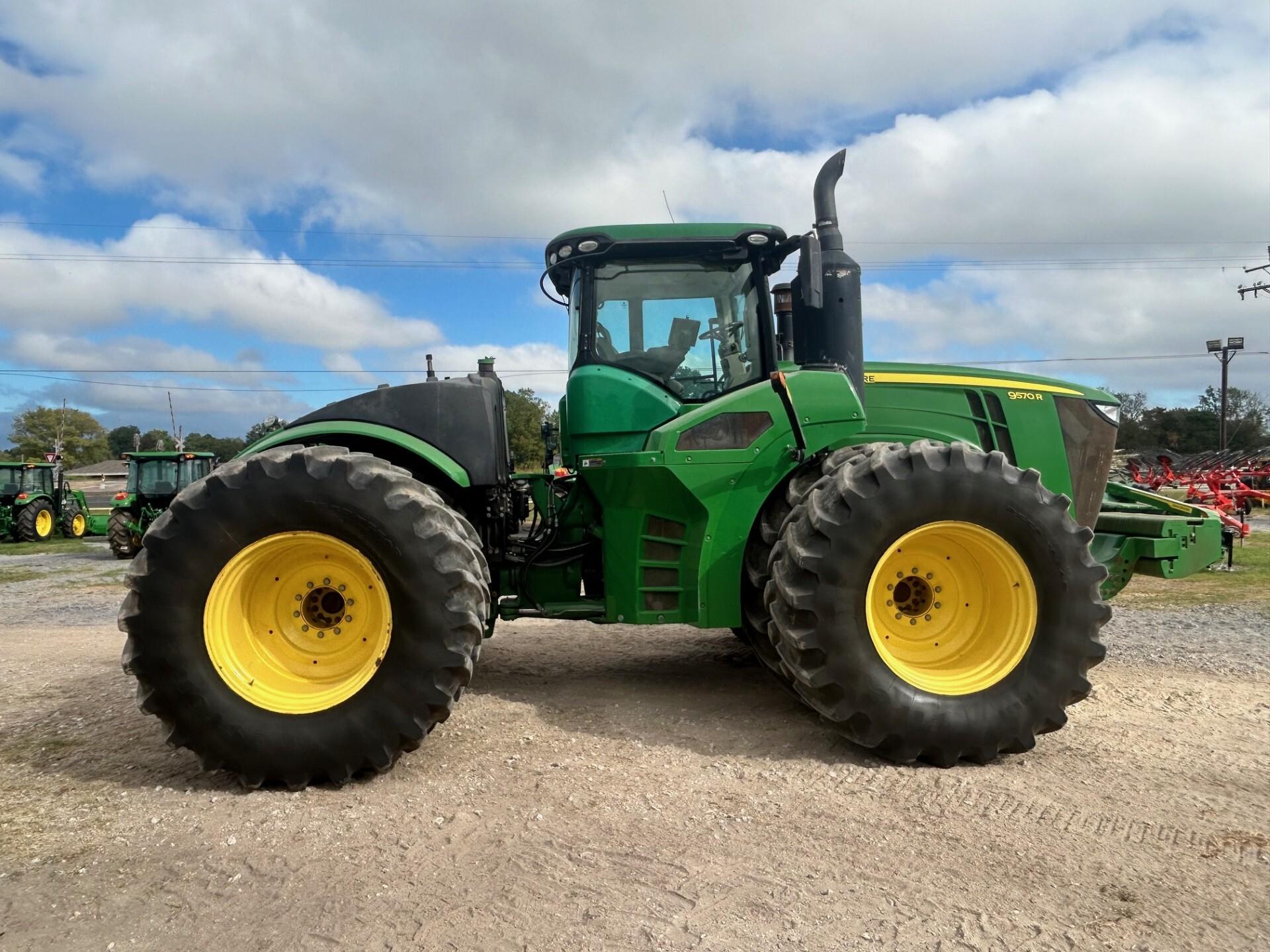 2019 John Deere 9570R