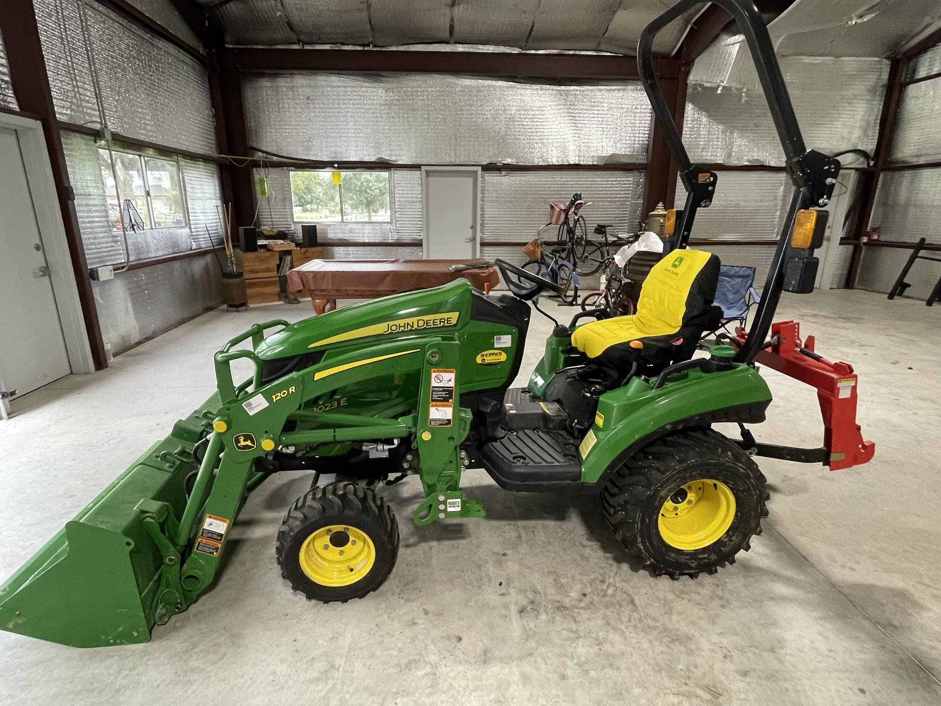 2022 John Deere 1023E