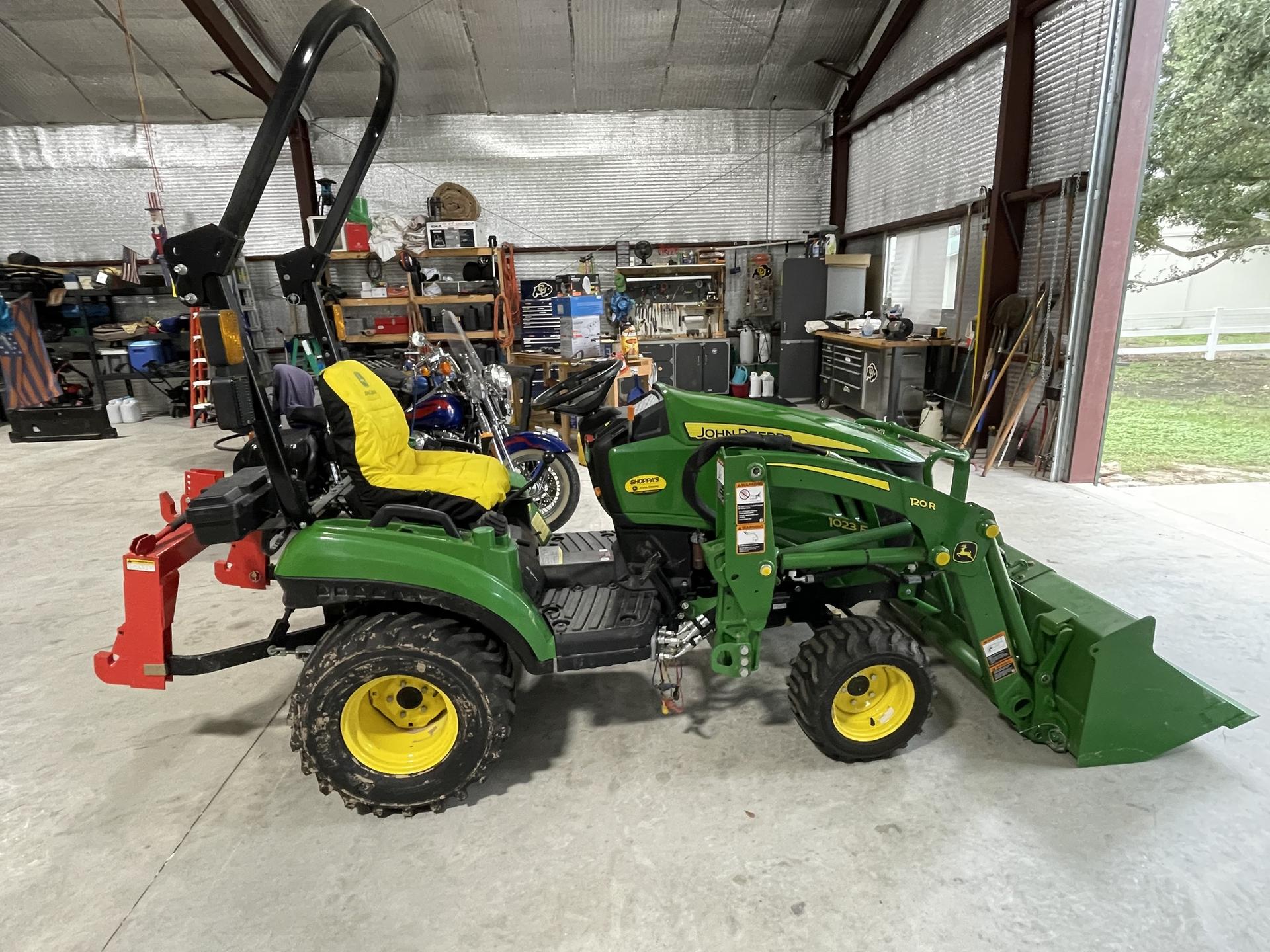 2022 John Deere 1023E