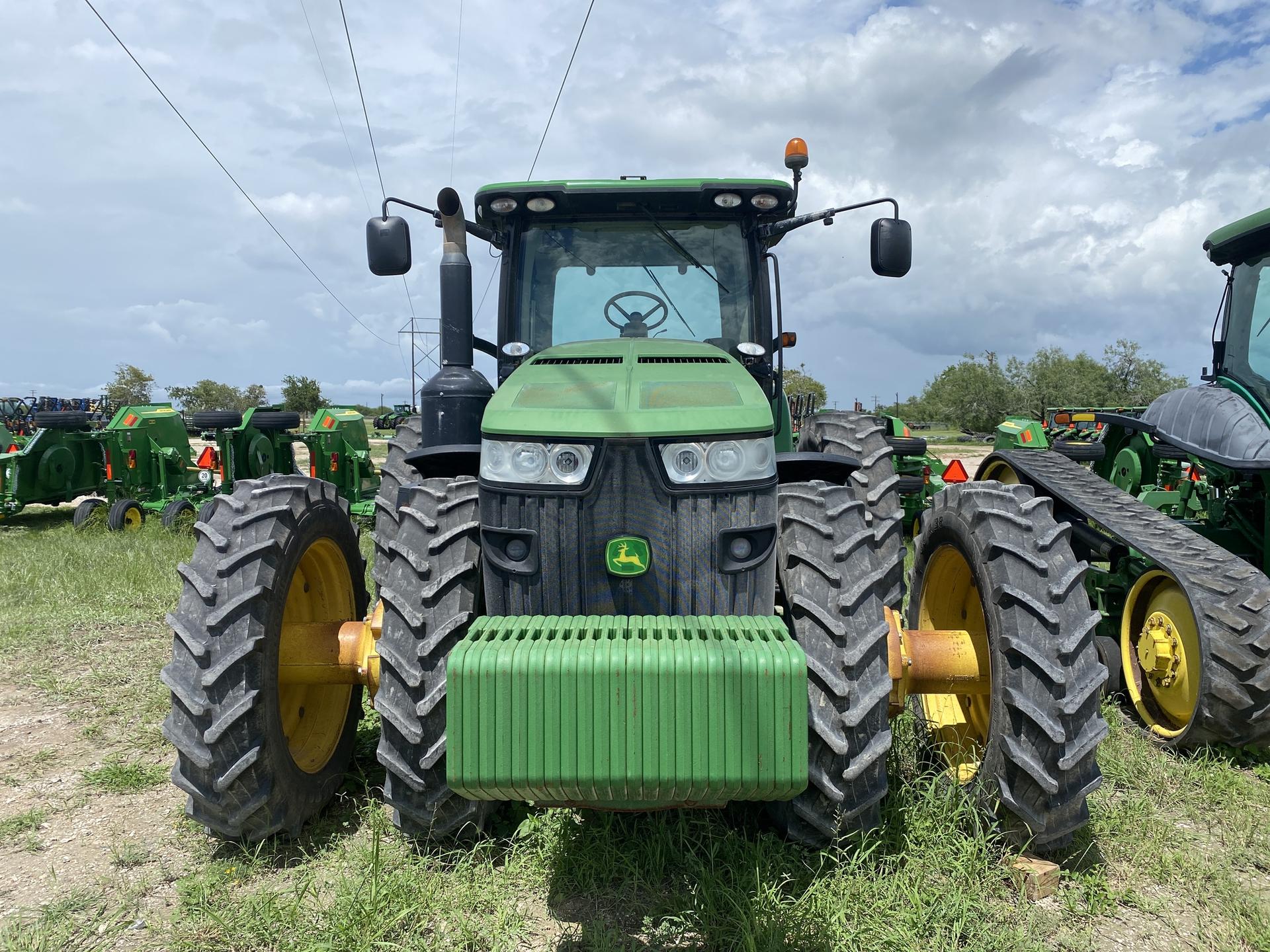 2011 John Deere 8360R