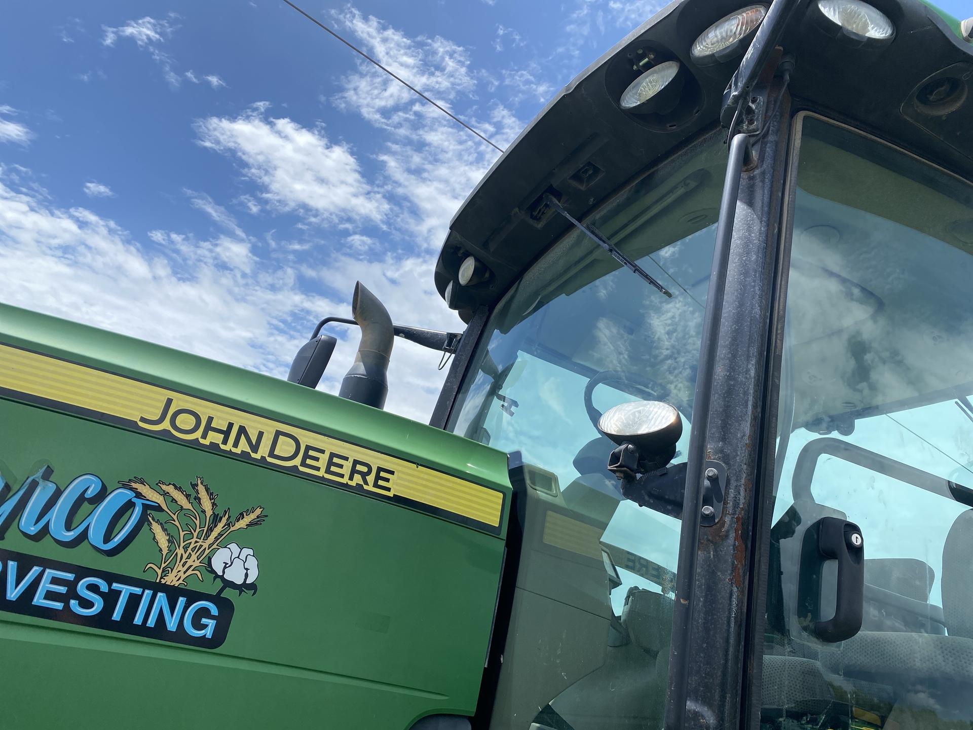 2011 John Deere 8360R