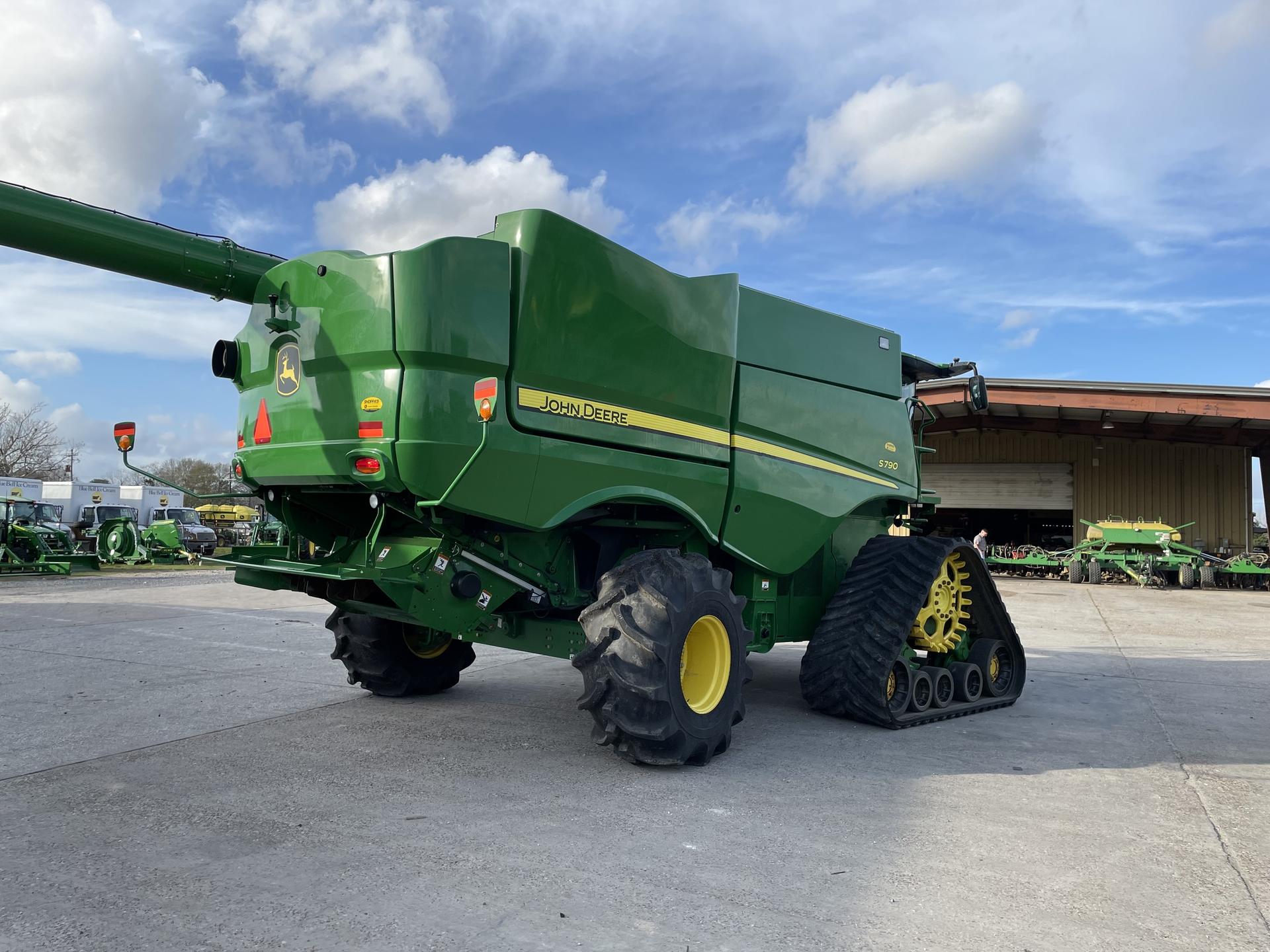 2021 John Deere S790