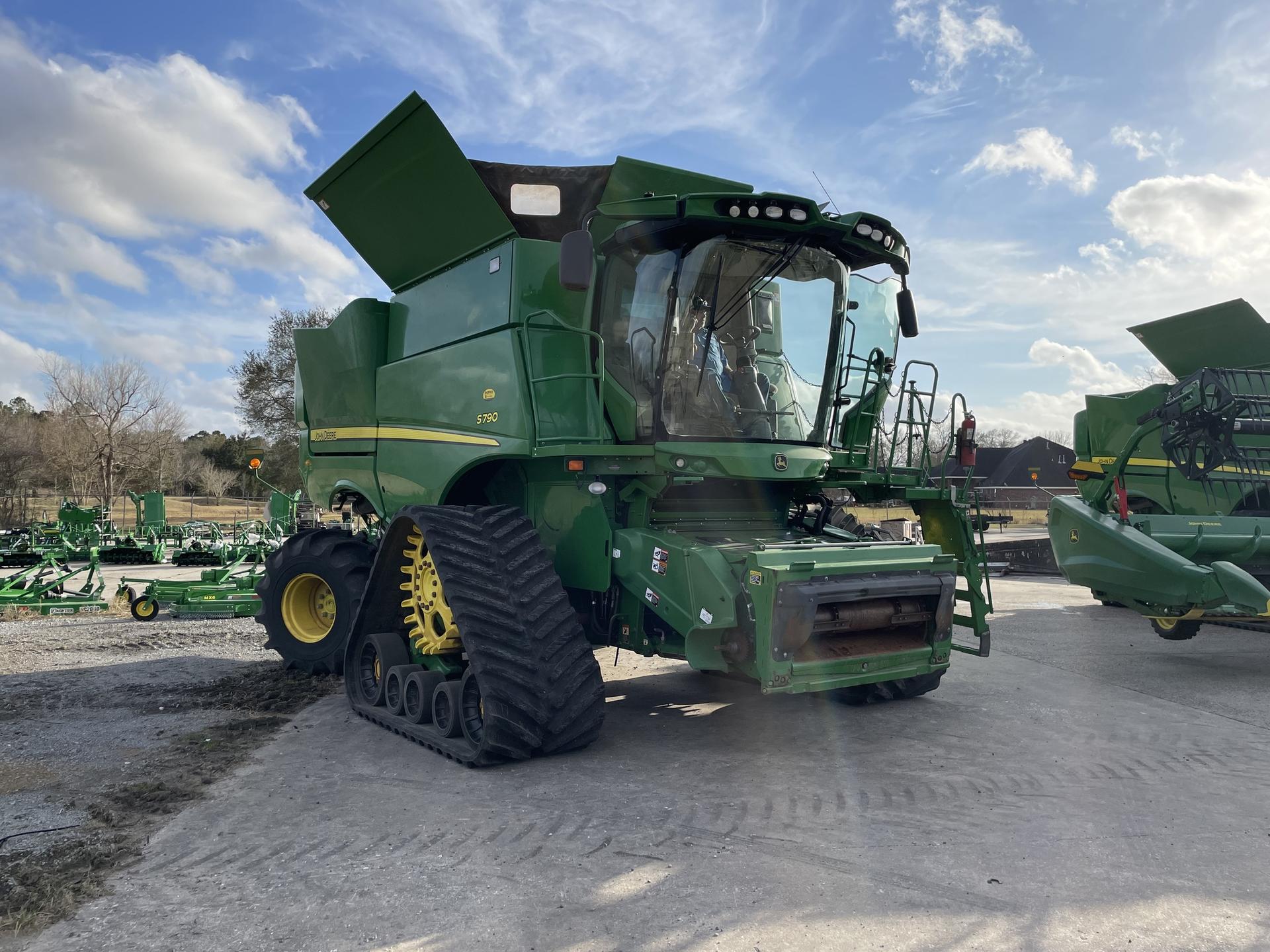 2021 John Deere S790