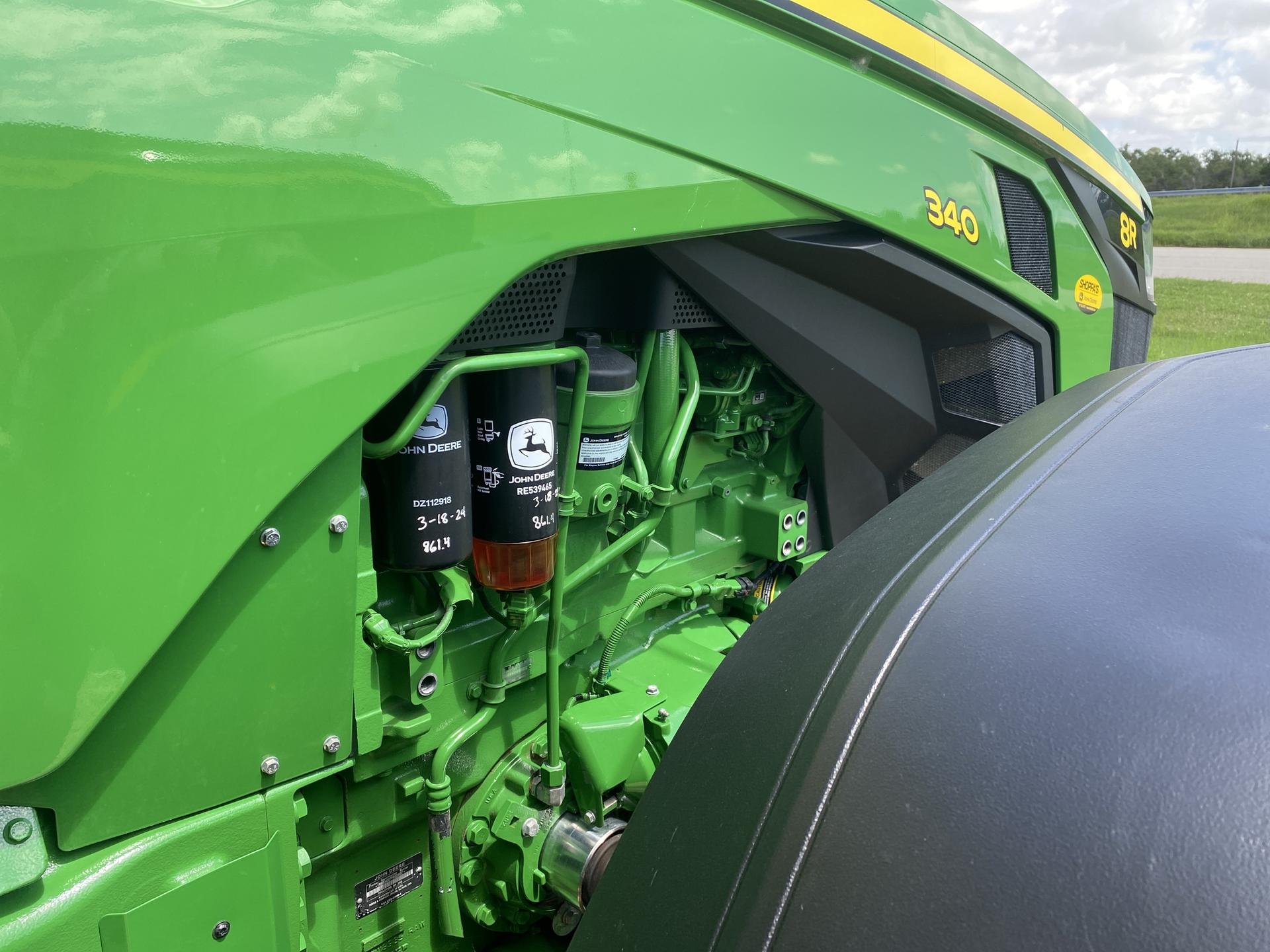 2023 John Deere 8R 340