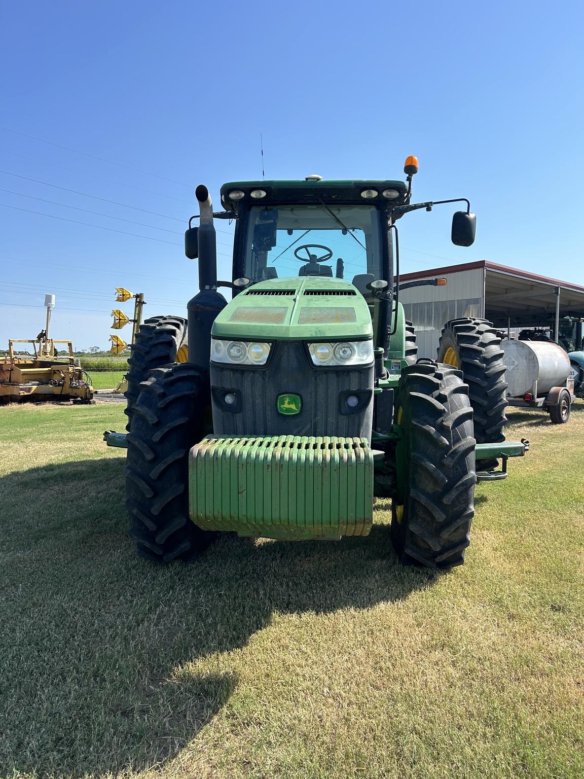 2011 John Deere 8310R