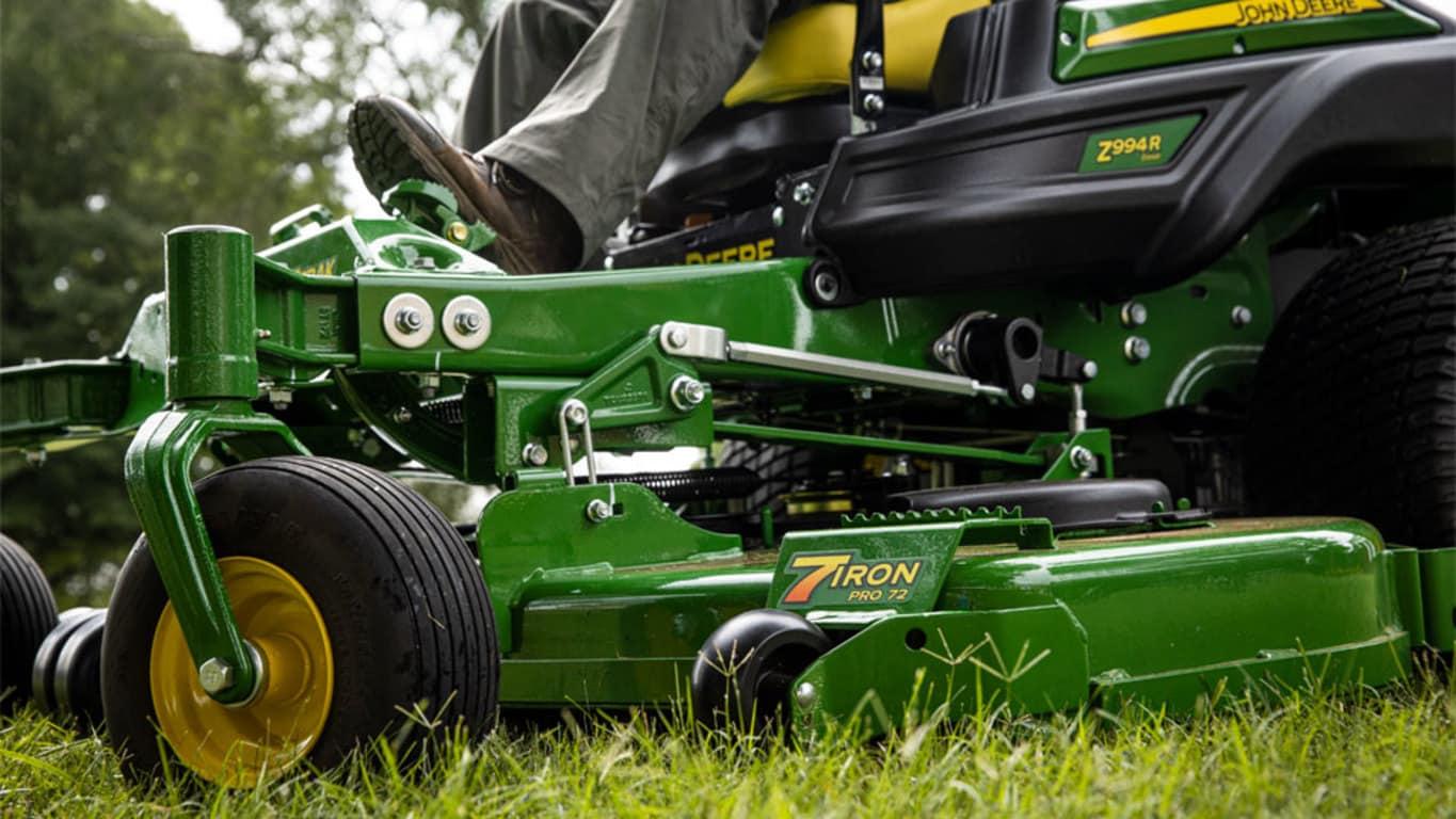 Z994R Diesel ZTrak™ Zero-Turn Mower