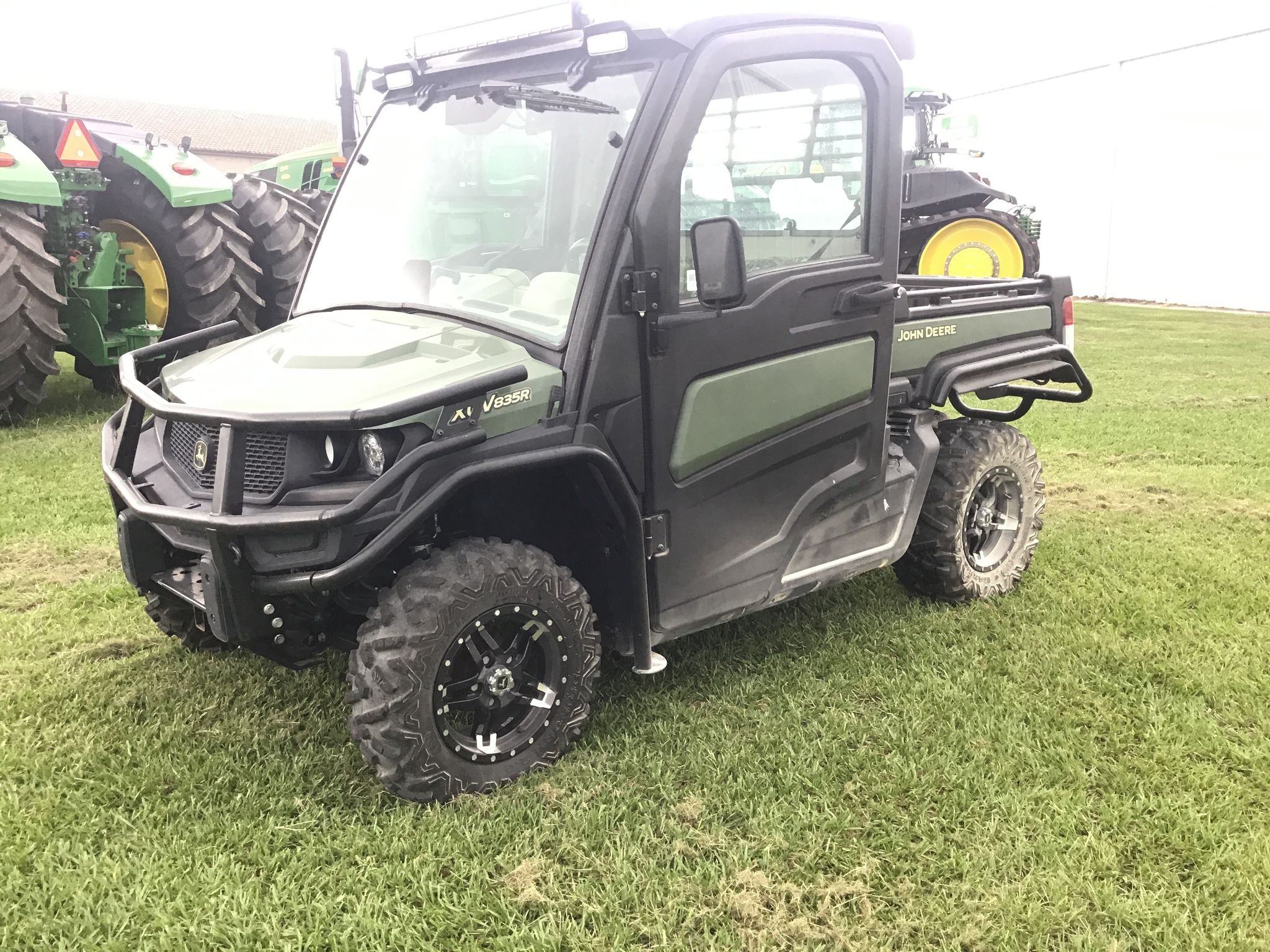 2019 John Deere XUV 835R