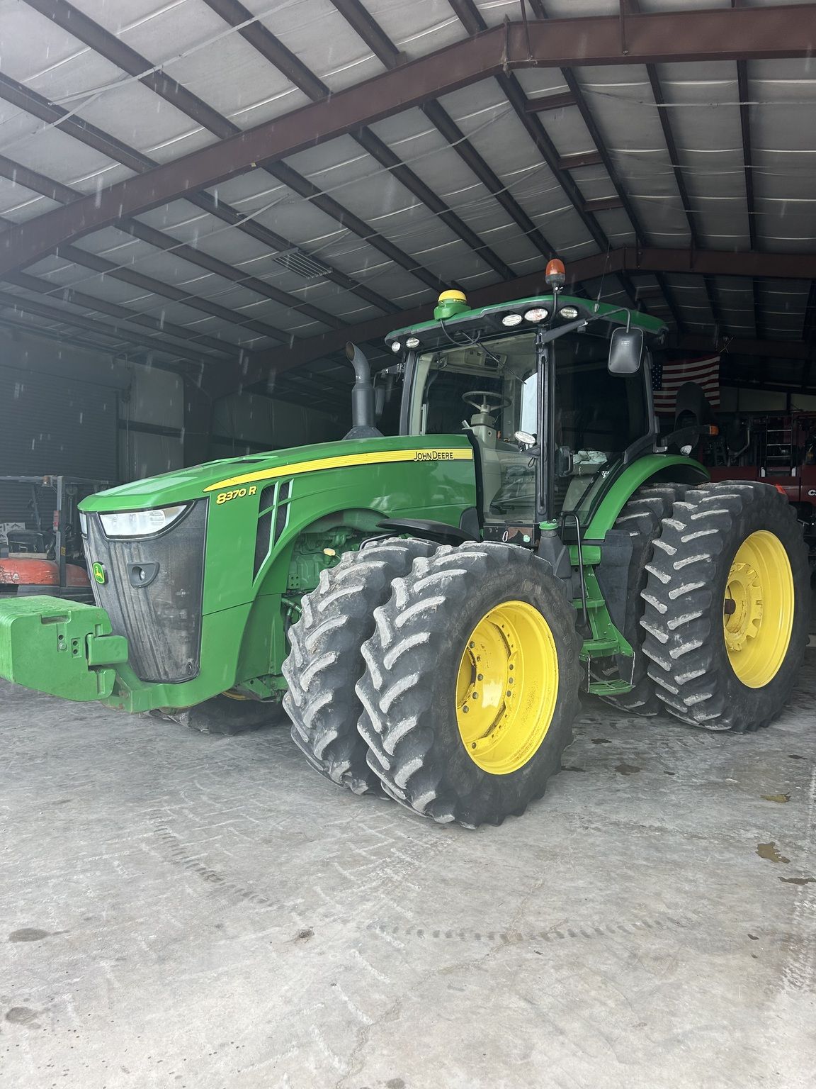 2015 John Deere 8370R