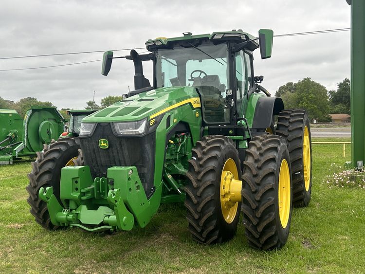 2023 John Deere 8R 410