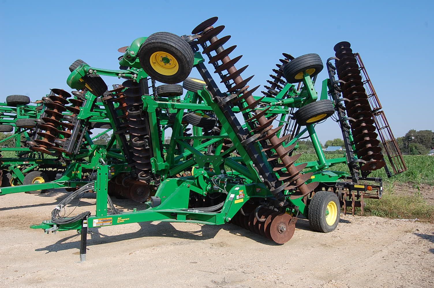 2021 John Deere 2633VT Image