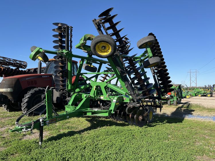 2021 John Deere 2630