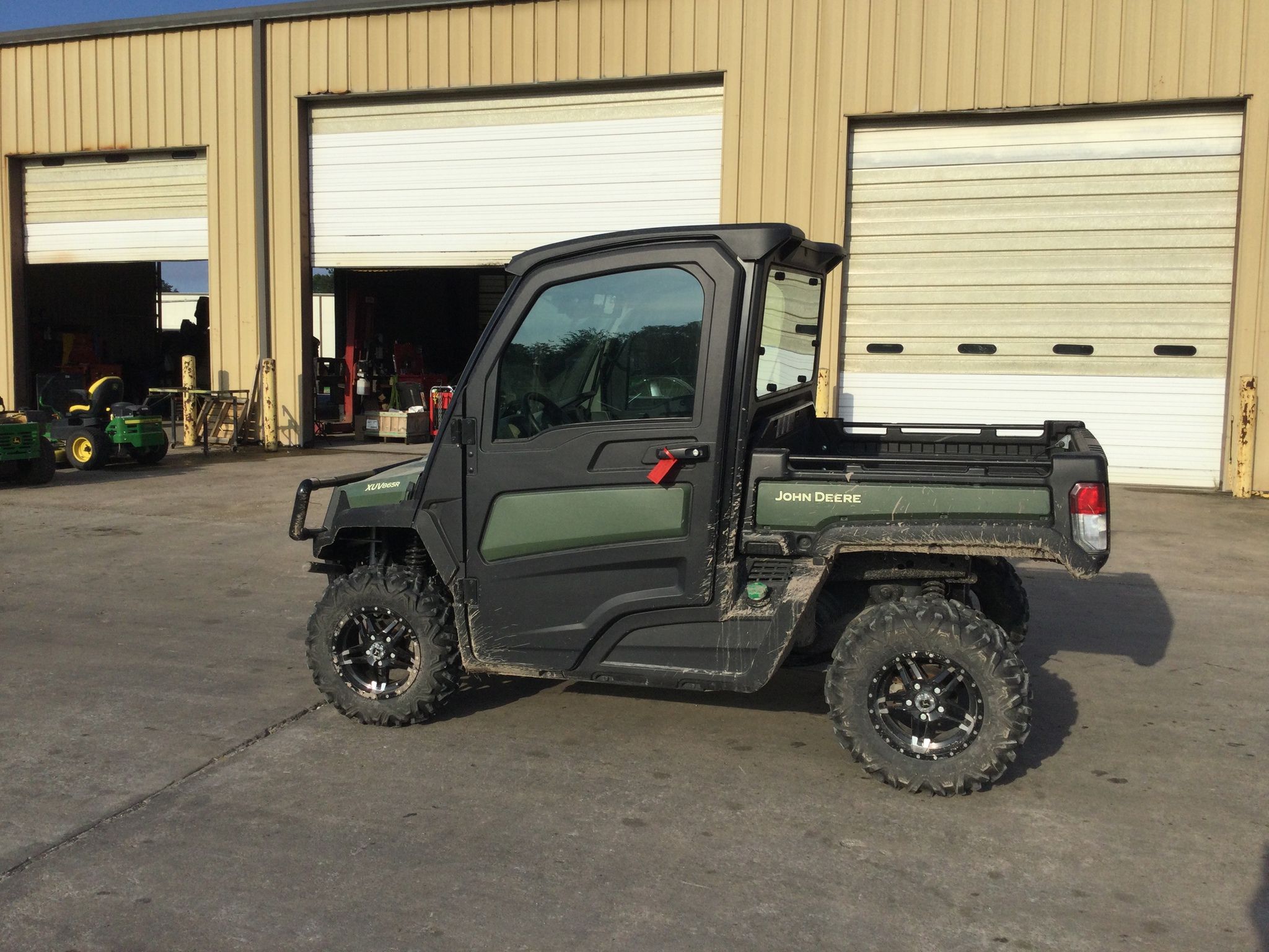 2022 John Deere XUV 865R Image