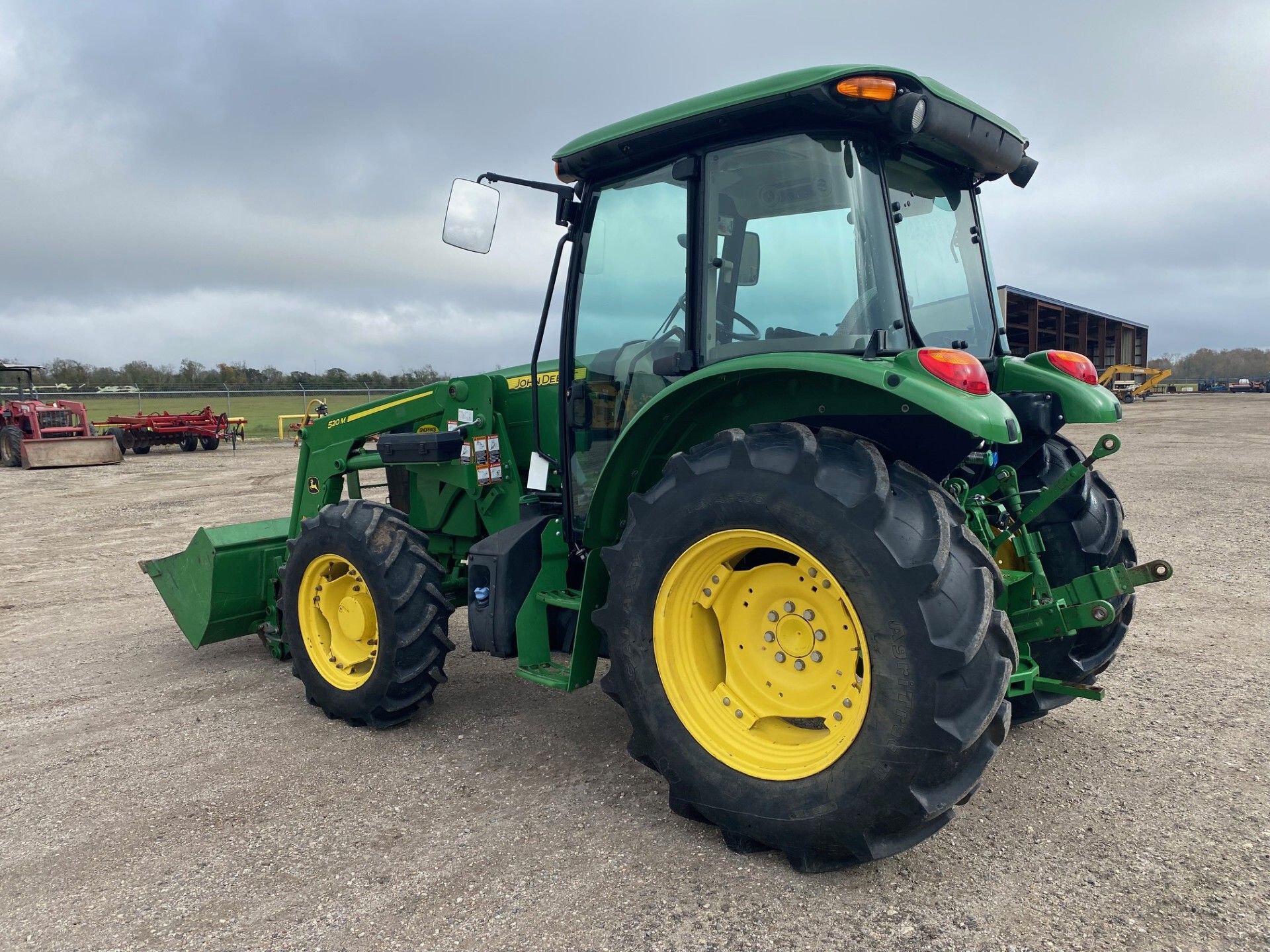 2020 John Deere 5100E Image