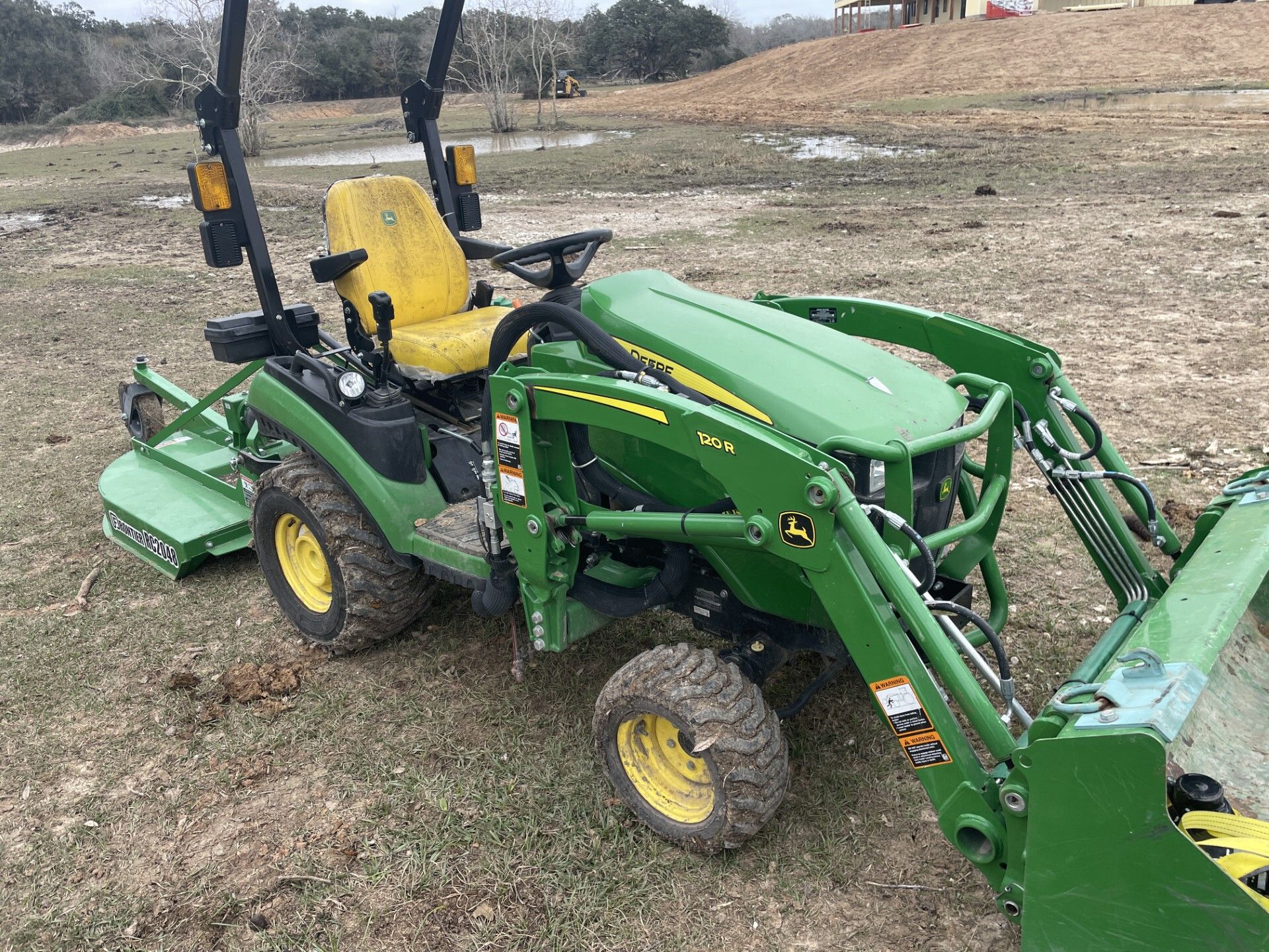 2022 John Deere 1025R Image