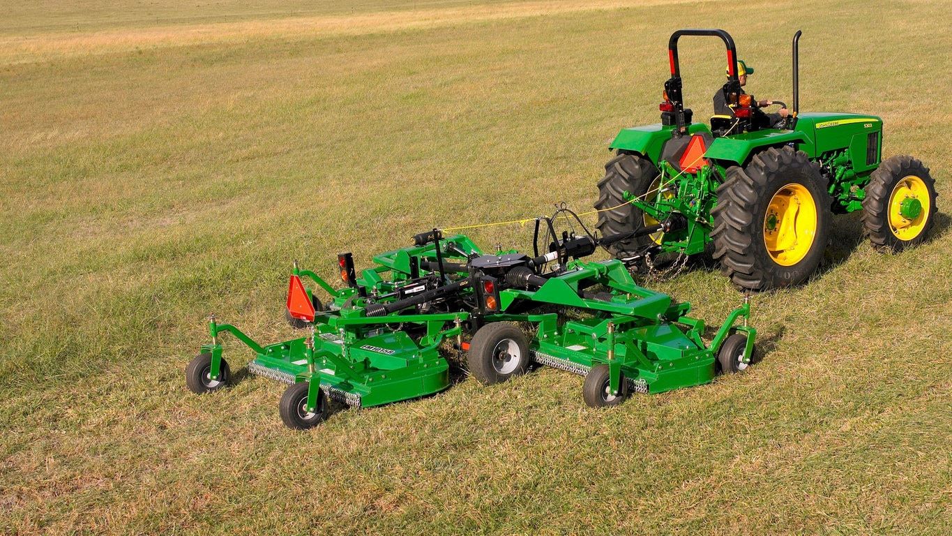 FM10 Series Flex-Wing Grooming Mower