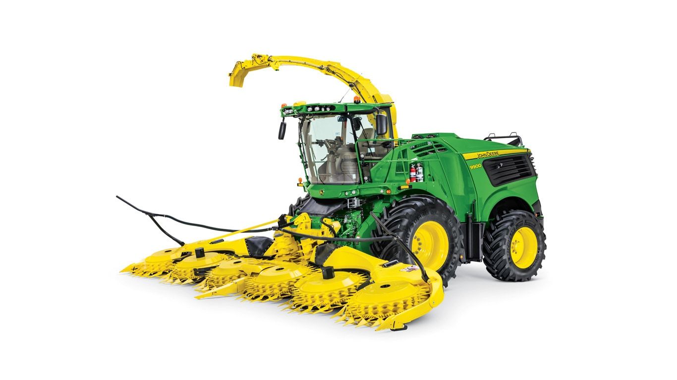 9900 Self-Propelled Forage Harvester